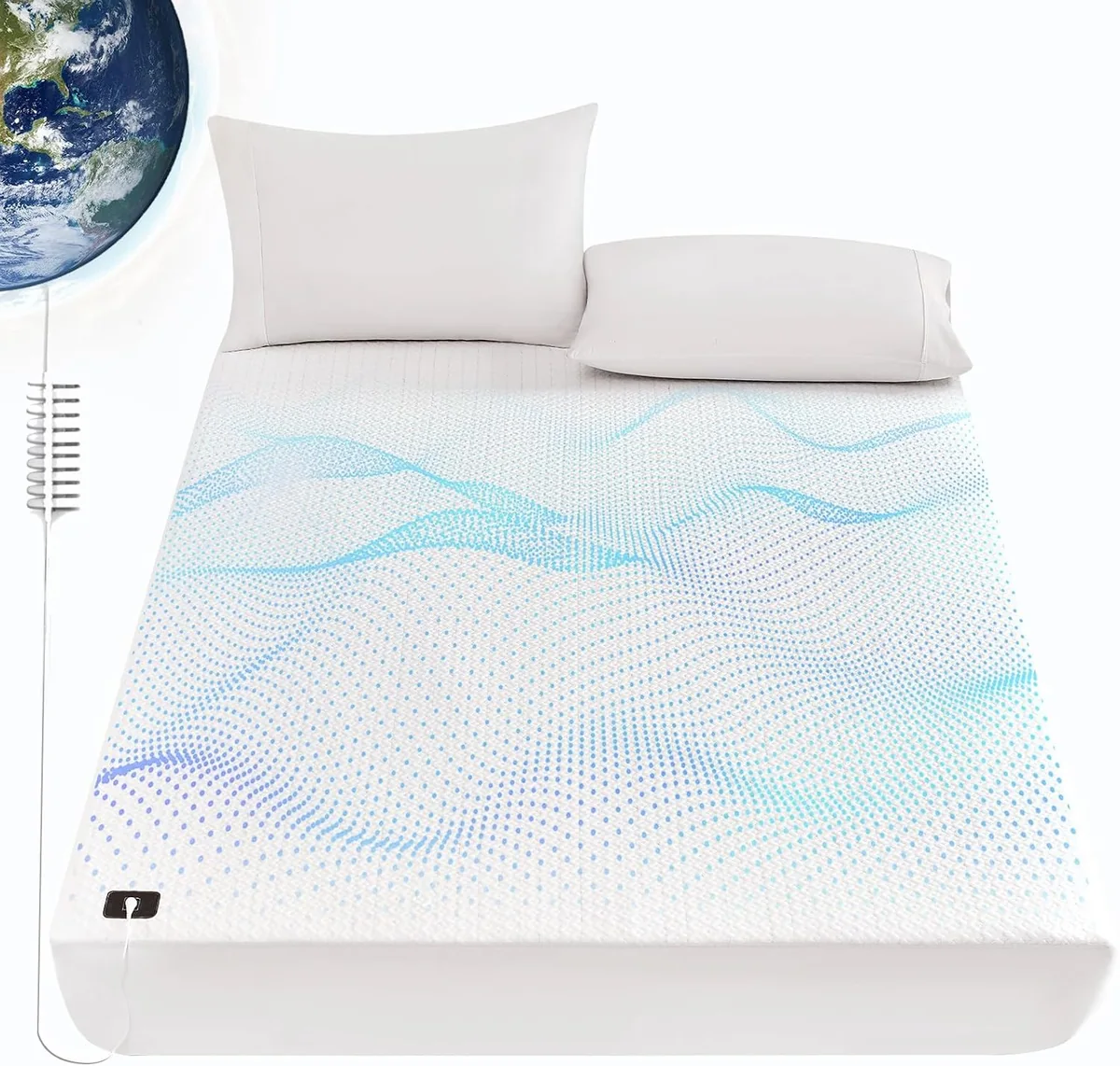 L'AGRATY grounding sheet in white: a white fitted sheet with blue trim laid across a mattress, shown with its grounding cord.